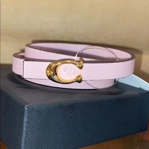 NWT coach pink leather bracelet! Gold hardware